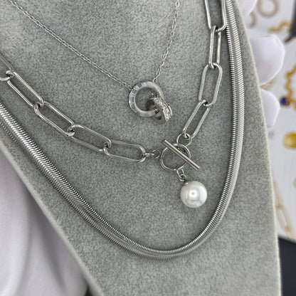 Infinitive  I Classic Necklace with Zirconia