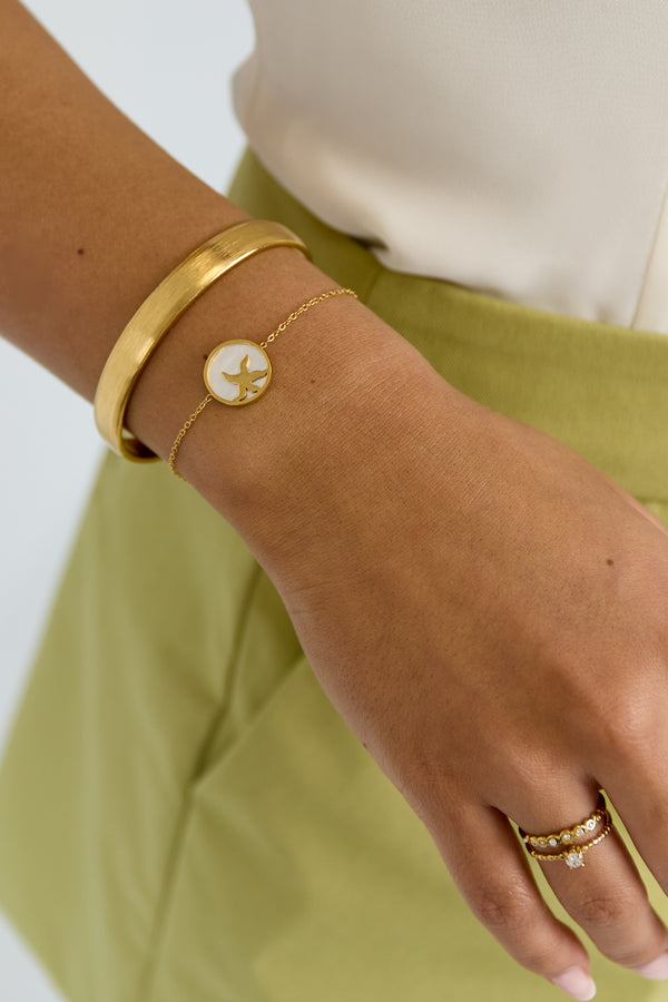 Bracelet with starfish in circle